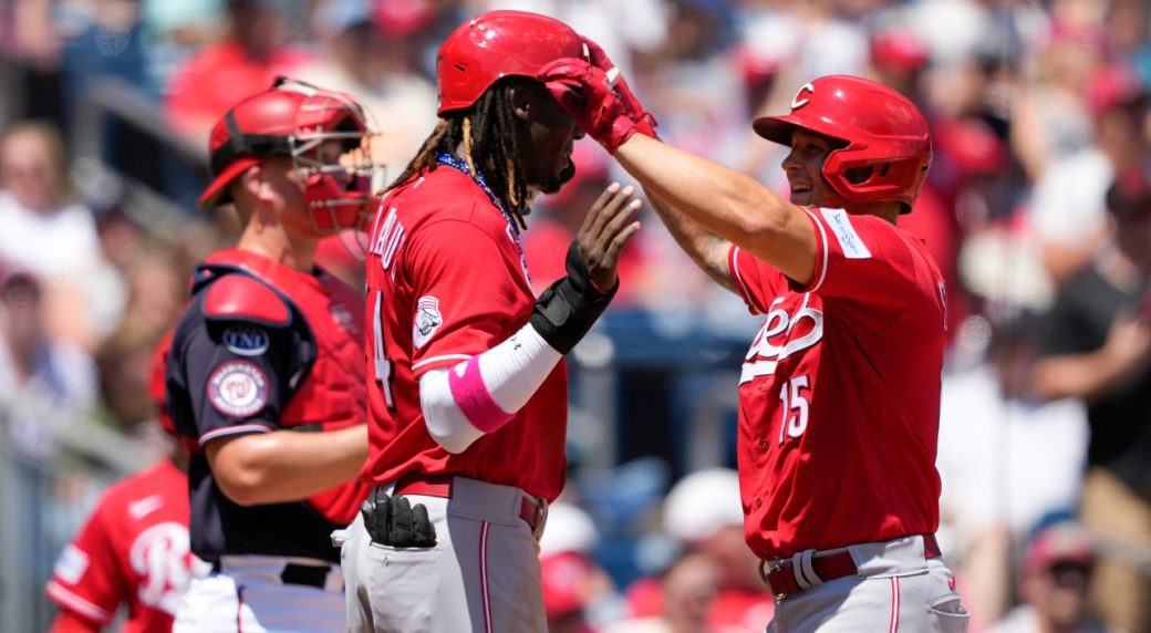 Elly De La Cruz of the Cincinnati Reds against the Chicago Cubs at