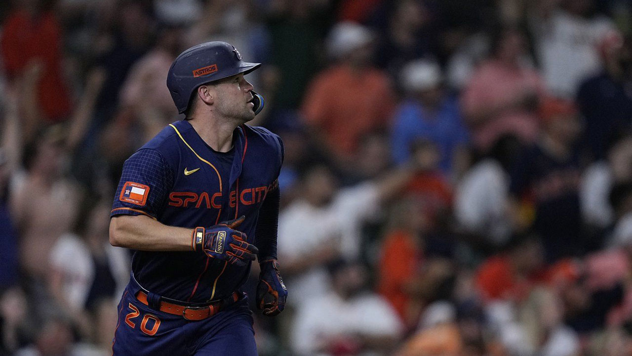 Bregman homers, has 3 RBIs to lead Astros over Mariners 4-2