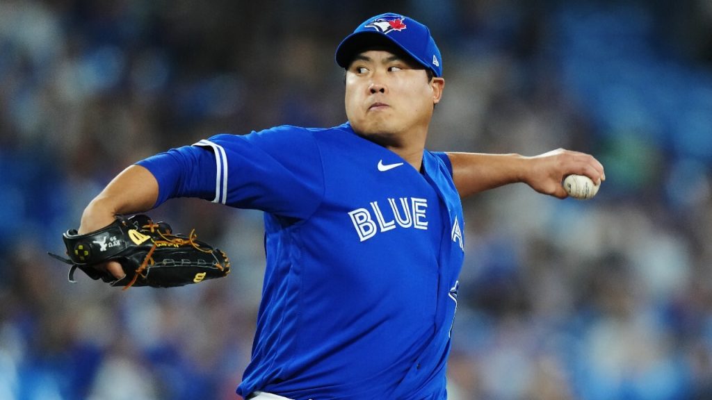  Hyun-Jin Ryu Team Issue Batting Practice Jersey