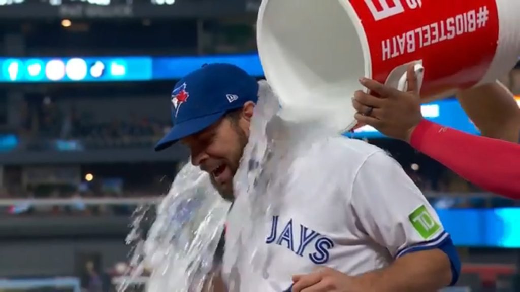 B/R Walk-Off on X: Blue Jays were THIS close to tying the game