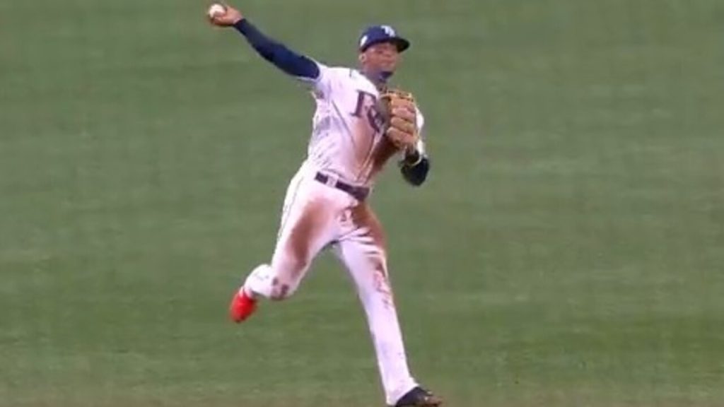 MLB  Wander Franco Flips Ball To Himself Before Throwing To First Base 