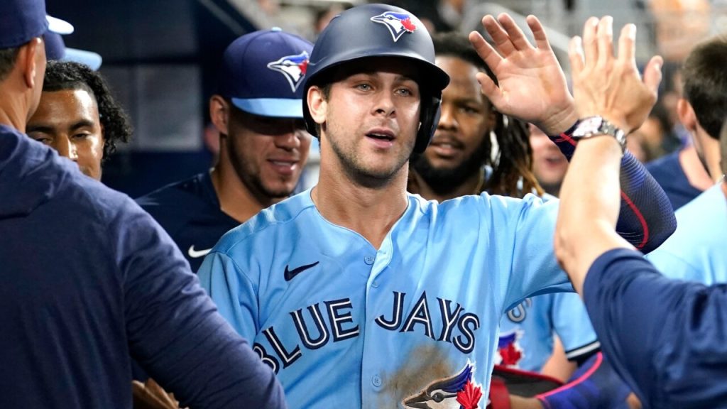 Braves End 'Big Hat' Dugout Celebration After New Era Complains