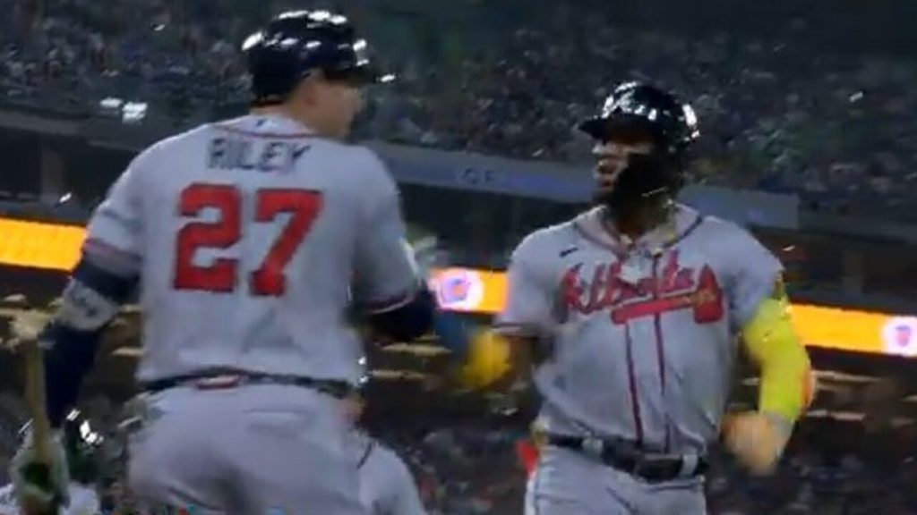 Braves star Ronald Acuña Jr. gets married, then hits grand slam to become  1st 30-HR, 60-SB player –