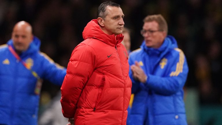 United States' head coach Vlatko Andonovski watches play during the Women's World Cup round of 16 soccer match between Sweden and the United States in Melbourne, Australia, Sunday, Aug. 6, 2023. (Scott Barbour/AP)