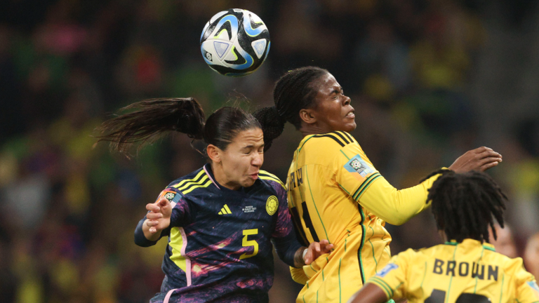 Colombia's Lorena Bedoya Durango, left, and Jamaica's Khadija Shaw go for a header during the Women's World Cup round of 16 soccer match between Jamaica and Colombia in Melbourne, Australia, Tuesday, Aug. 8, 2023. (AP|)