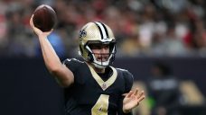 NFL Pre-Season Roundup: Carr throws TD pass in Saints debut; Raiders rout 49ers