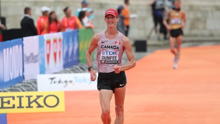 Canada's Evan Dunfee, who placed fourth, is seen competing in the men's 20-kilometre race walk at the World Athletics Championships. (CP/HO-Athletics Canada)