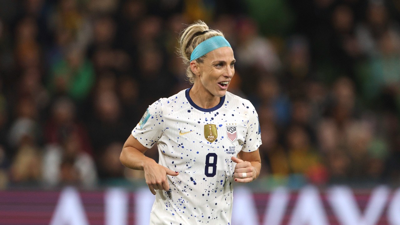 Julie Ertz retires from soccer after 10-year career and 2 Women's World Cup  titles