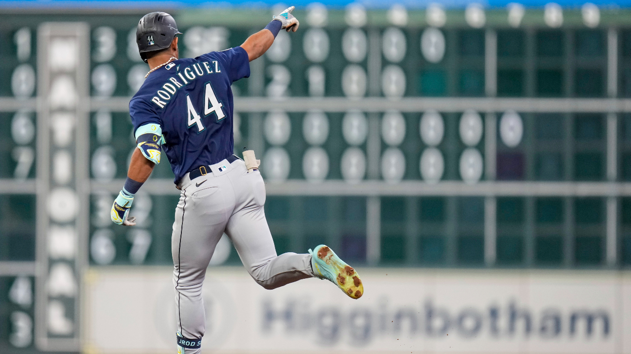 Julio Rodriguez sets MLB record for hits in 4-game stretch in Mariners'  rout of Astros - The Columbian