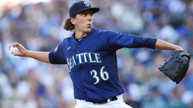 Logan Gilbert dominant in Mariners' shutout win over White Sox