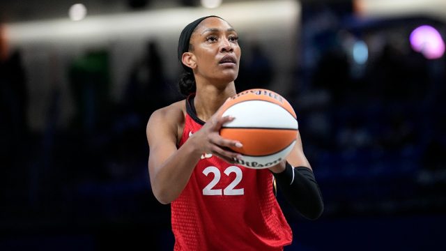 A'ja Wilson ties WNBA points record; Aces say she's 'just starting' 