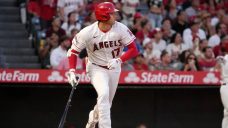 Ohtani batting as DH against Mets after tearing elbow ligament