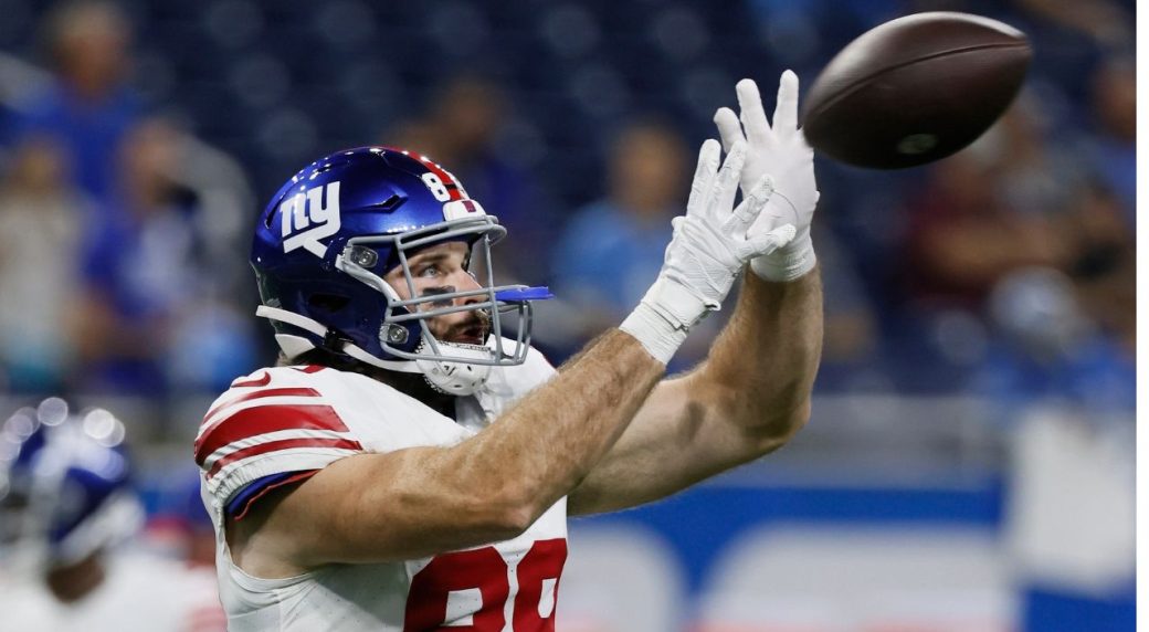 Giants tight end Tommy Sweeney collapses from 'medical event,' in