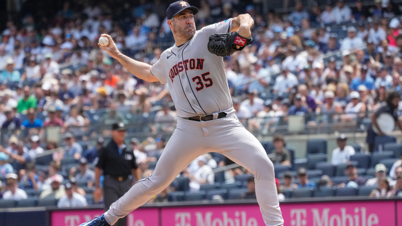 Justin Verlander, mistakes do in Yankees in loss to Astros