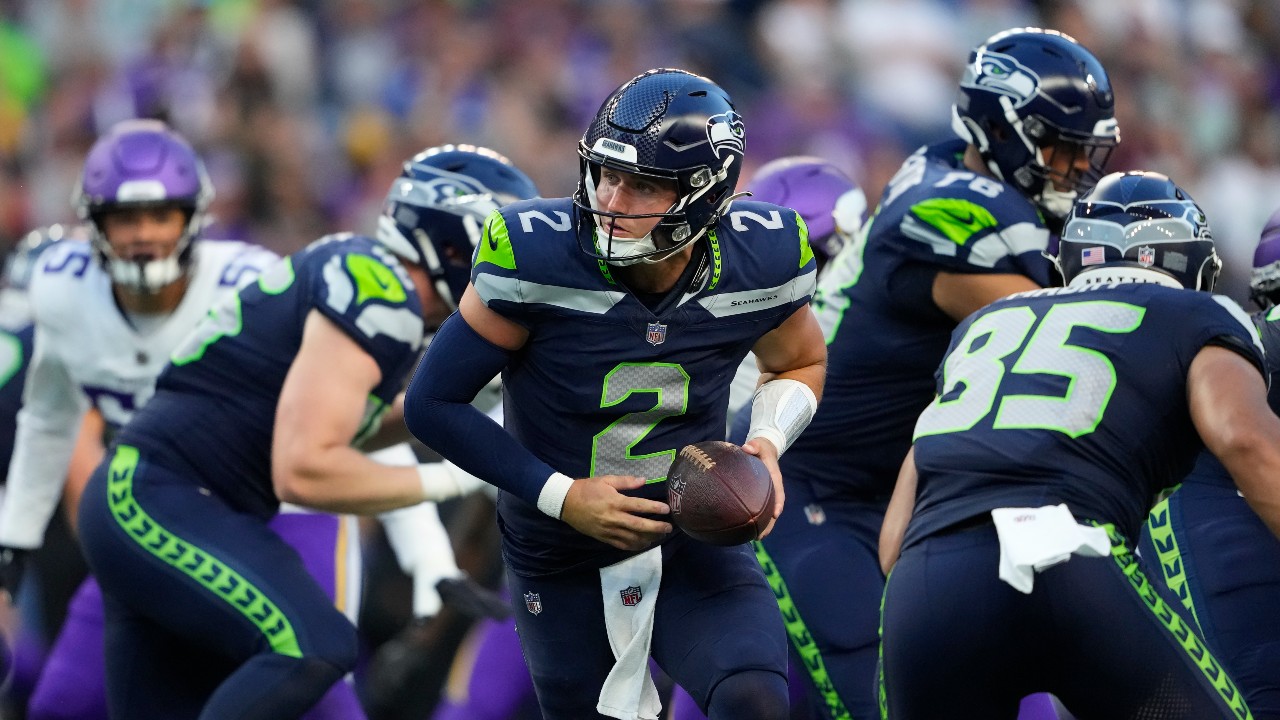 Seahawks vs. Giants Score, Highlights, and More: Seahawks Demolish Giants  on Monday Night Football