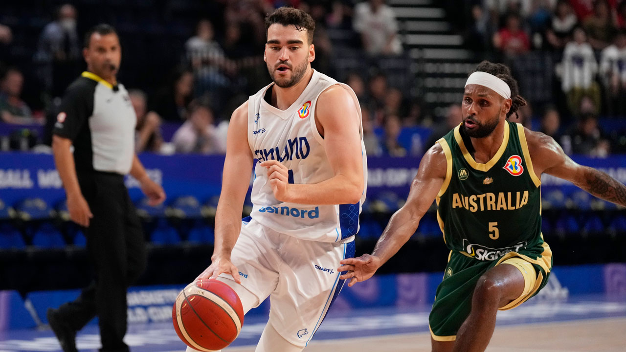 Canada knocks off France; Basketball World Cup attendance record set on Day  1