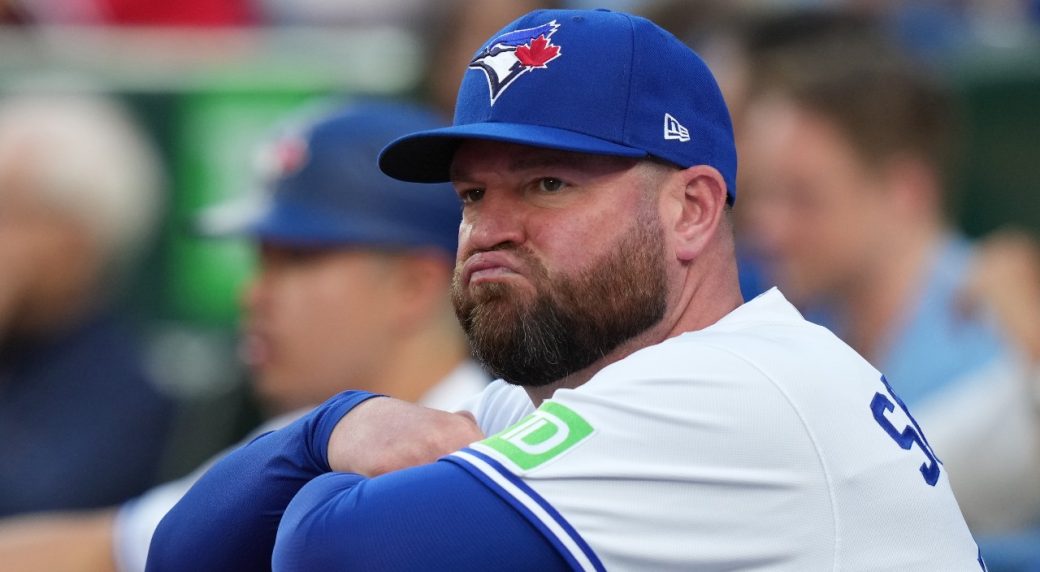 Why Blue Jays’ John Schneider didn’t pinch-run for Alejandro Kirk