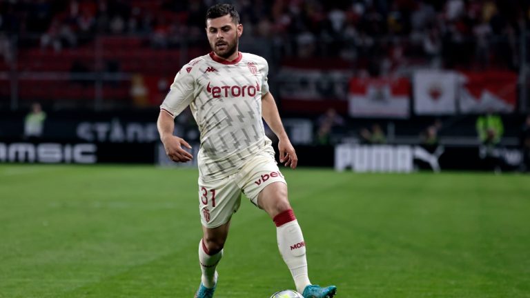 FILE - Monaco's Kevin Volland controls the ball during the League One soccer match between Rennes and Monaco, at the Roazhon Park stadium in Rennes, France, Friday, April 15, 2022. Union Berlin signed former Germany forward Kevin Volland from French league side Monaco on Thursday, Aug. 17, 2023, further bolstering its attack ahead of its first Champions League participation. (Jeremias Gonzalez/AP)