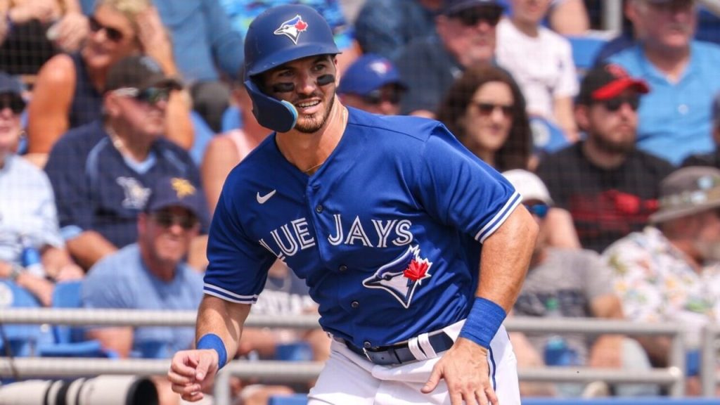 Blue Jays celebrate Davis Schneider's hot start with T-shirt