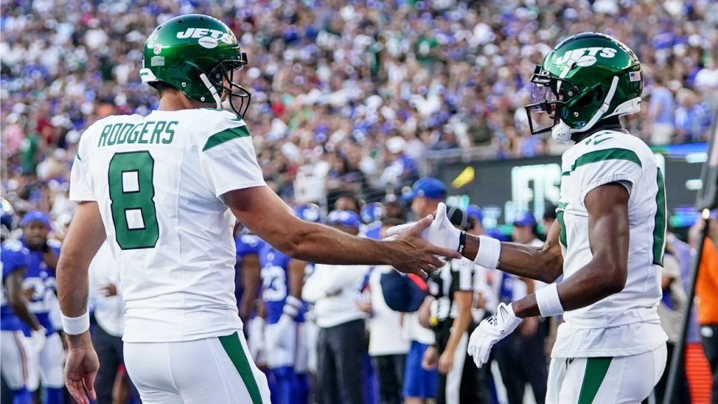 LIVE Bills-Jets MNF Recap: Rodgers-less Jets stun Bills in