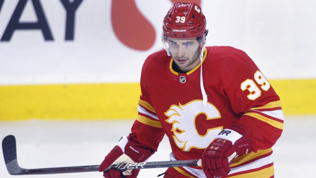 Matt Coronato making case to crack Flames' top six with 'NHL shot'