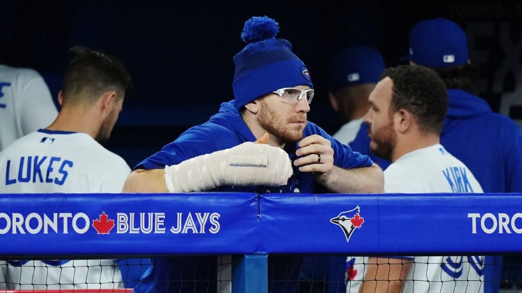 Blue Jays turn to Booed Jays as fans frustration boils over in Toronto