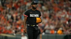 Orioles&#8217; Bautista and Brewers&#8217; Williams win MLB&#8217;s Reliever of the Year Awards