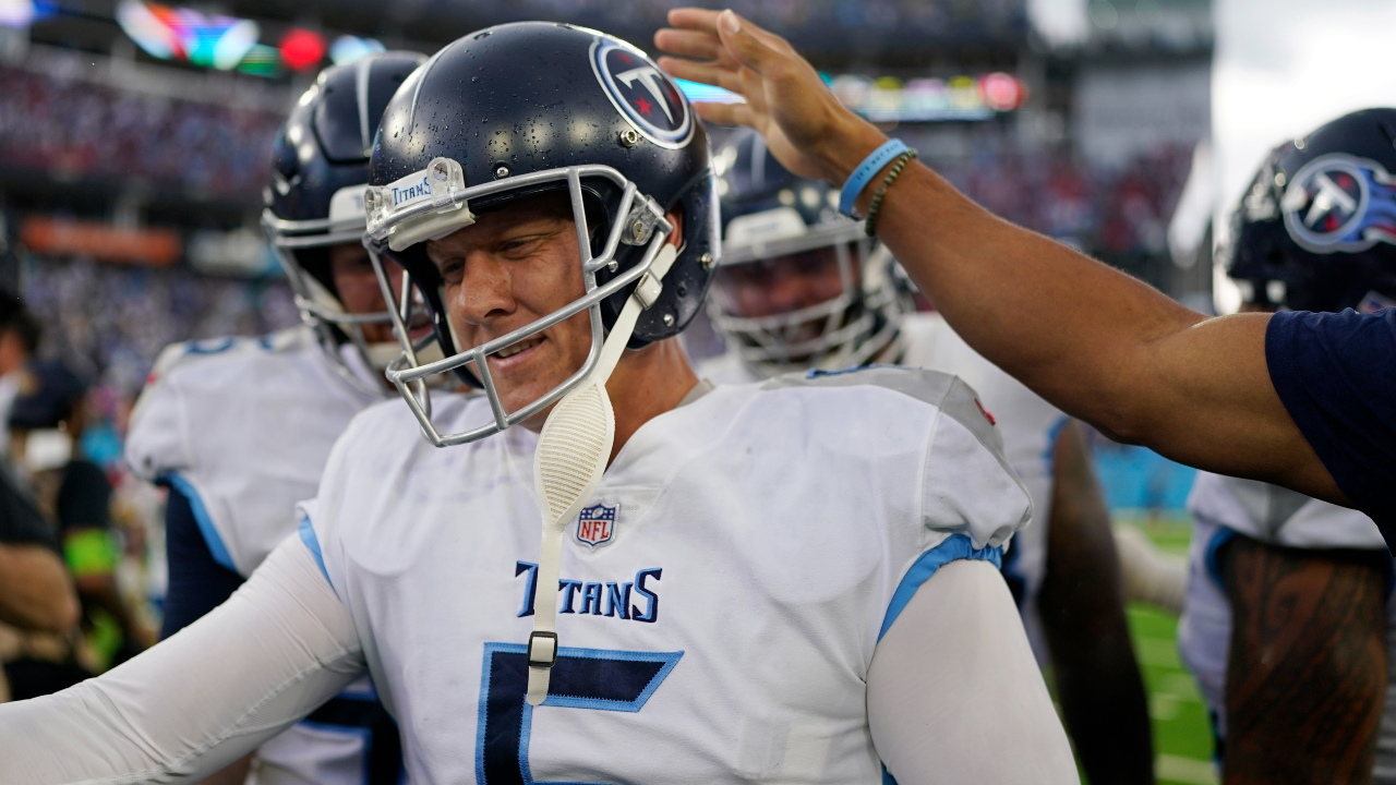 Folk's OT field goal in rain helps Titans snap 8-game skid with 27-24 win  over Chargers