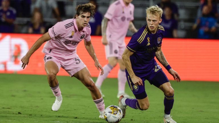 Orlando City midfielder Dagur Dan Thorhallsson, right, moves ball around Inter Miami midfielder Benjamin Cremaschi, left, during the first half of an MLS soccer match, Sunday, Sept. 24, 2023, in Orlando, Fla. (Kevin Kolczynski/AP)