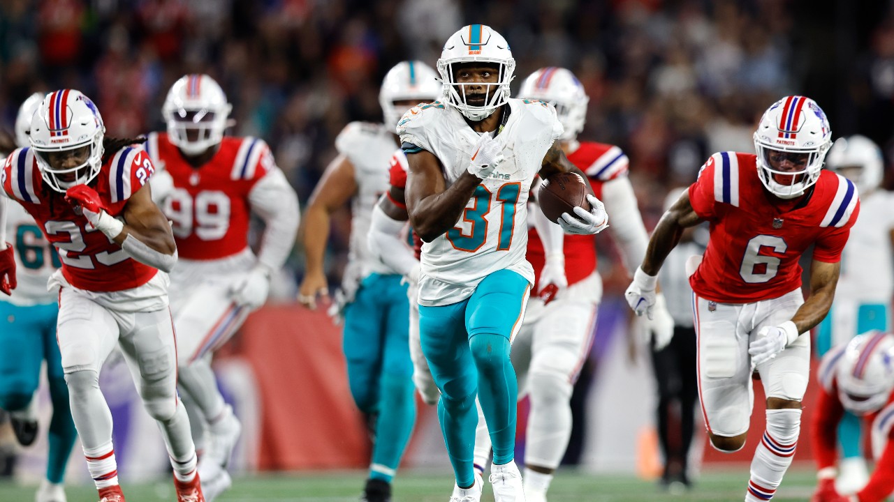 Dolphins expect to retain DeVante Parker, will 'listen' to calls