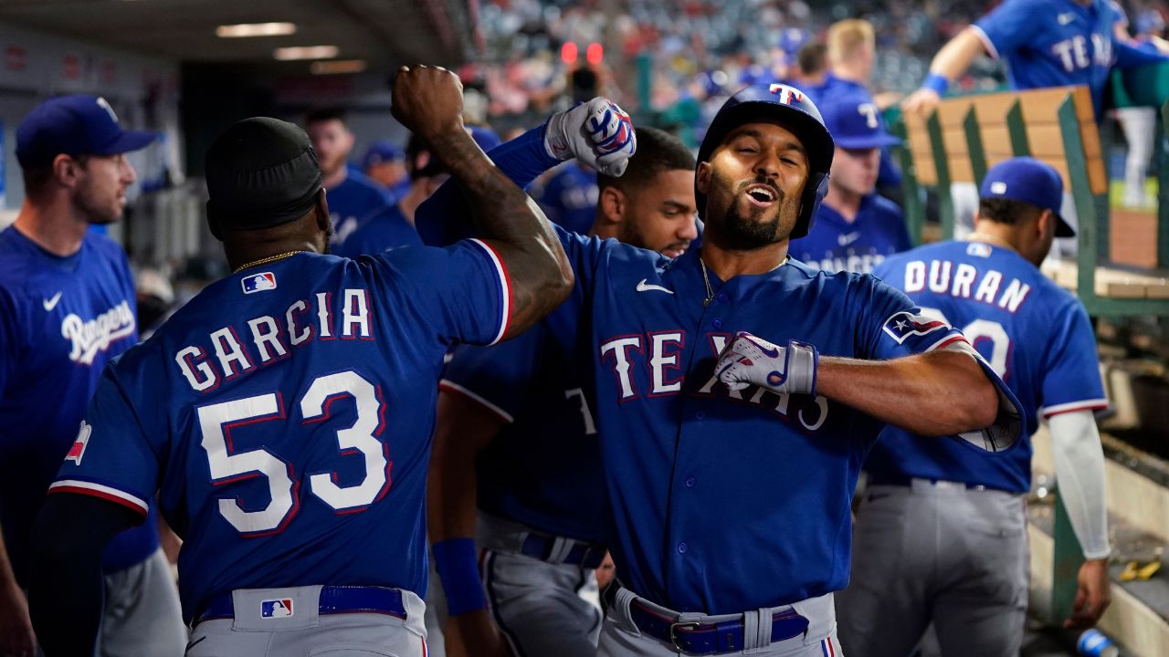 Adolis García opens up the scoring for the @rangers with a BLAST! 💥