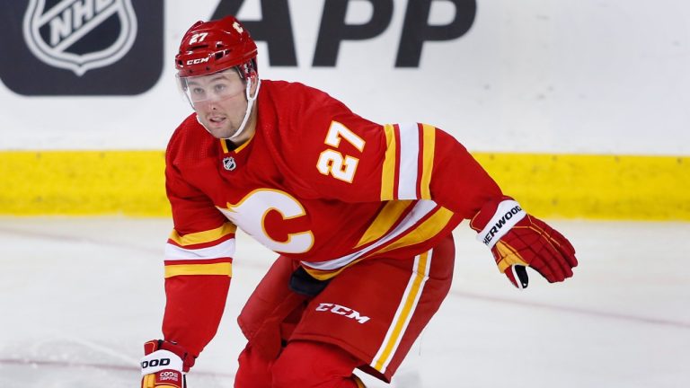 NHL profile photo on Calgary Flames player Nick Ritchie at a game against the Anaheim Ducks. (Larry MacDougal/CP)