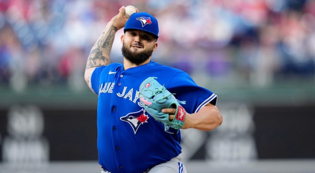 Toronto Blue Jays Pitcher Alek Manoah Officially Shut Down For Season After  Injection - Fastball