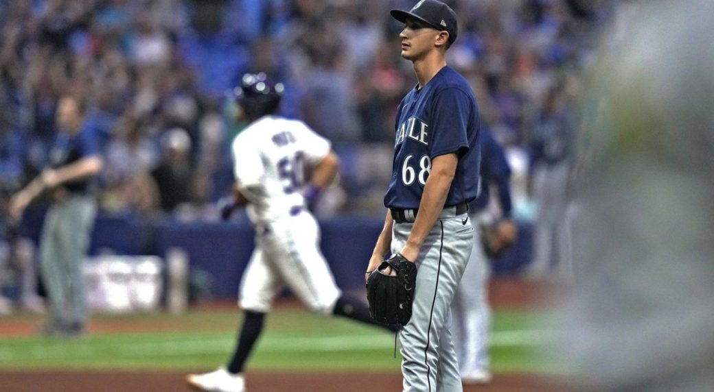 George Kirby shows why he's an All-Star, pitching Mariners past Astros