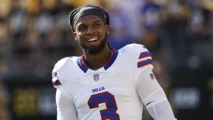 Buffalo Bills safety Damar Hamlin (3) warms up before an NFL preseason football game against the Pittsburgh Steelers, Saturday, Aug. 19, 2023, in Pittsburgh. (Matt Freed/AP)