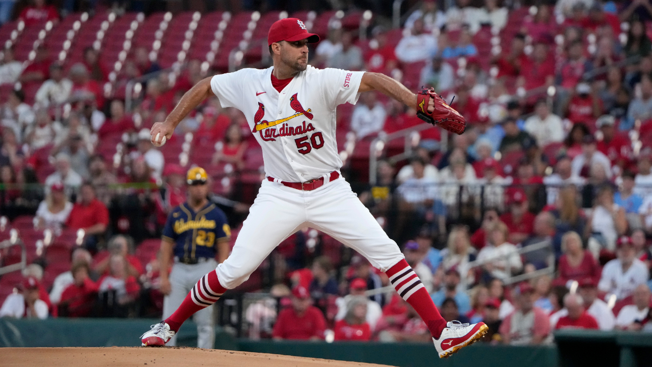 Cardinals sweep Padres, extend Wild Card lead with 8-7 win