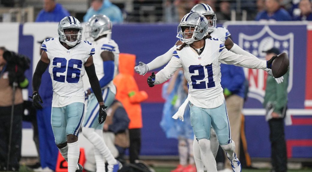 Cowboys rip errorprone Giants with shutout victory in season opener