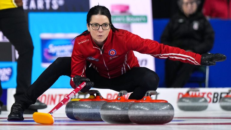 Kerri Einarson watches a shot while playing Manitoba during the final at the Scotties Tournament of Hearts, in Kamloops, B.C., on February 26, 2023. (Darryl Dyck/CP)