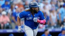 Blue Jays&#8217; Guerrero Jr. has no structural damage to knee: &#8216;Little bit of relief&#8217;