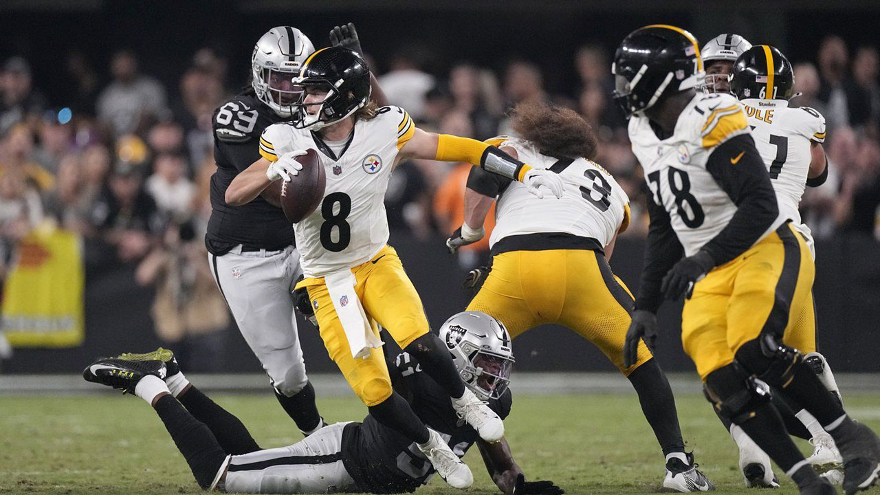 Pittsburgh Steelers 23-18 Las Vegas Raiders: Kenny Pickett passes for two  touchdowns to lead team to win, NFL News