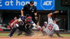 Wild-Card Roundup: Blue Jays remain 1.5 games back as Rangers fall to Twins