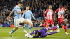 Manchester City gets Champions League defence off to winning start