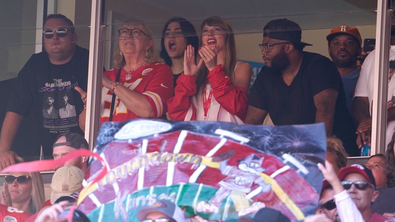 Chiefs' Travis Kelce Reveals What He Was Going to Say in Viral White House  Video, News, Scores, Highlights, Stats, and Rumors