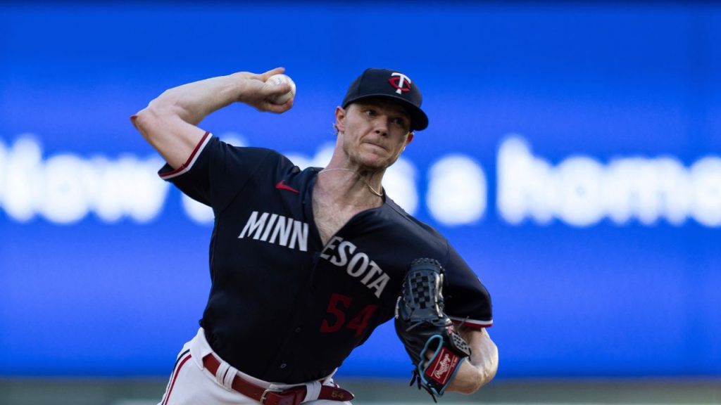 Jose Berrios can give Twins the playoff energy young Sonny Gray