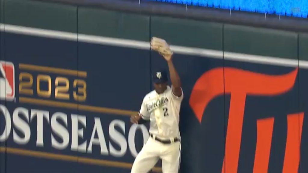 Astros' Alex Bregman makes a lightning fast grab to secure the out at first  vs. Twins