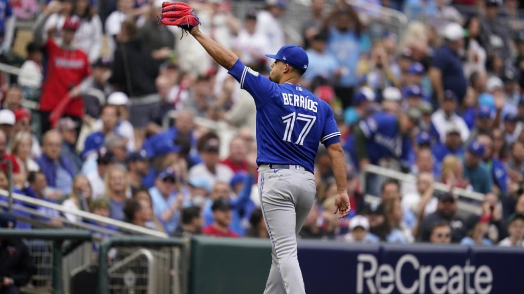 MLB roundup: Jose Berrios, Twins blank Brewers