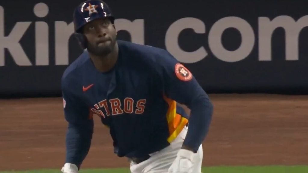 Yordan Alvarez's walkoff home run completes Astros comeback over Mariners  in AL Division Series opener - The Boston Globe