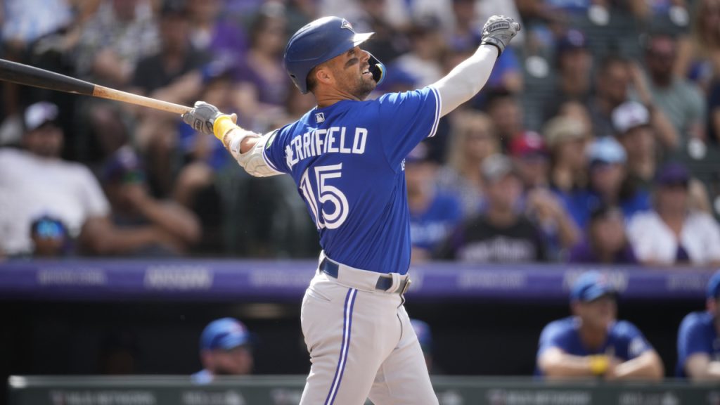Whit Merrifield disapproves Blue Jays' decision to pull starter Jose Berrios  early vs. Twins: I hated it, frankly