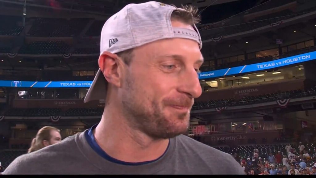 The eyes have it: Scherzer embraces 2 different eye colors