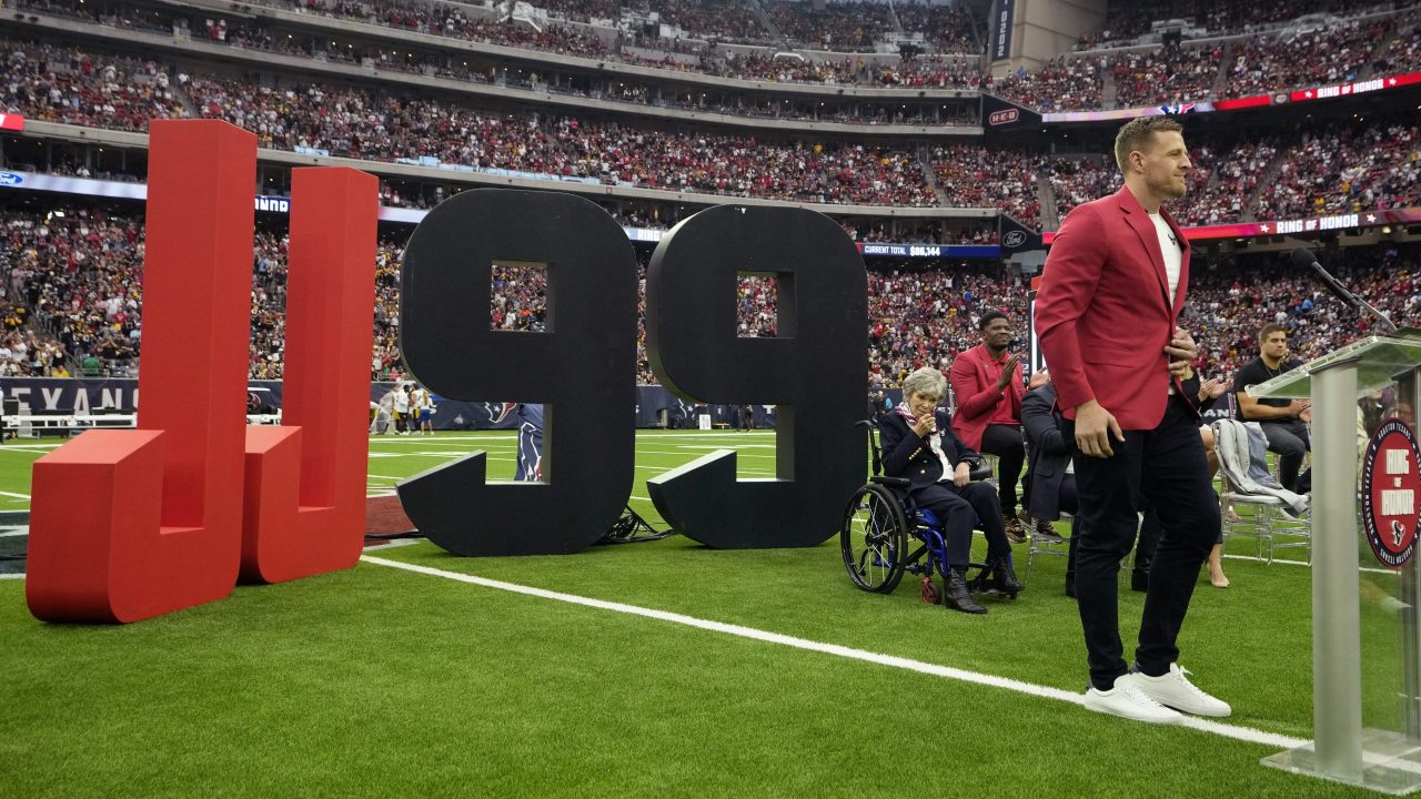 Former Texans star JJ Watt inducted into team's Ring of Honor